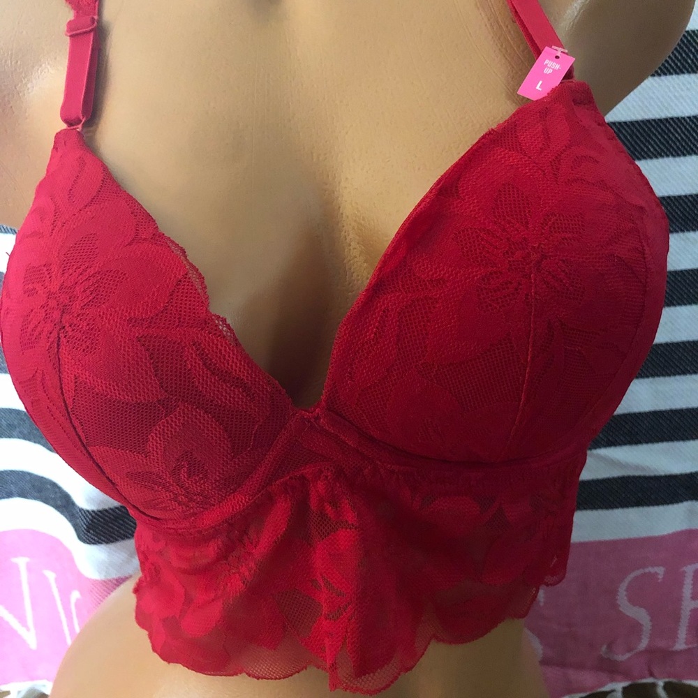 NWT Vs Pink bralette L